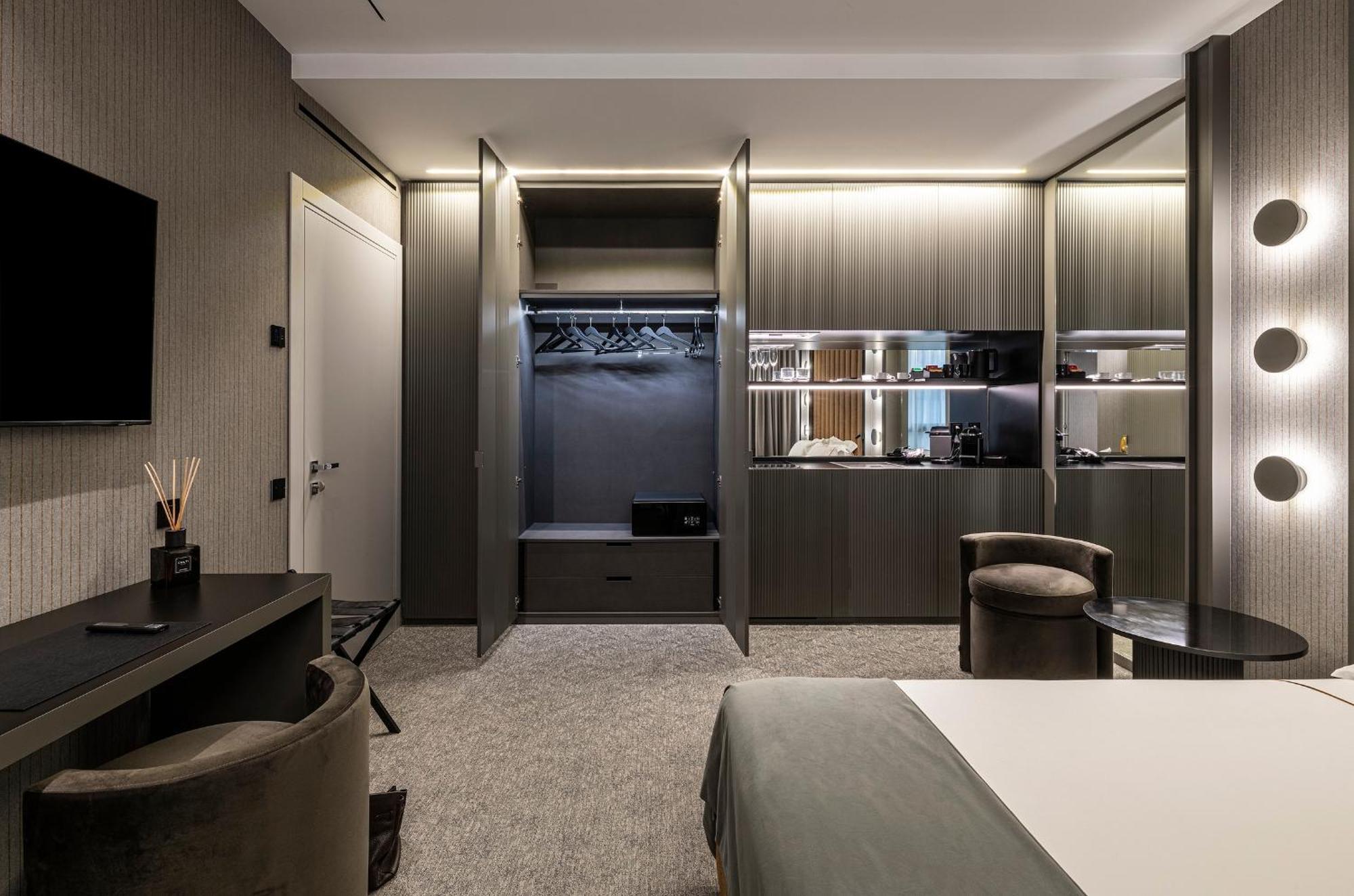 Zeta Rentals Bari Bagian luar foto