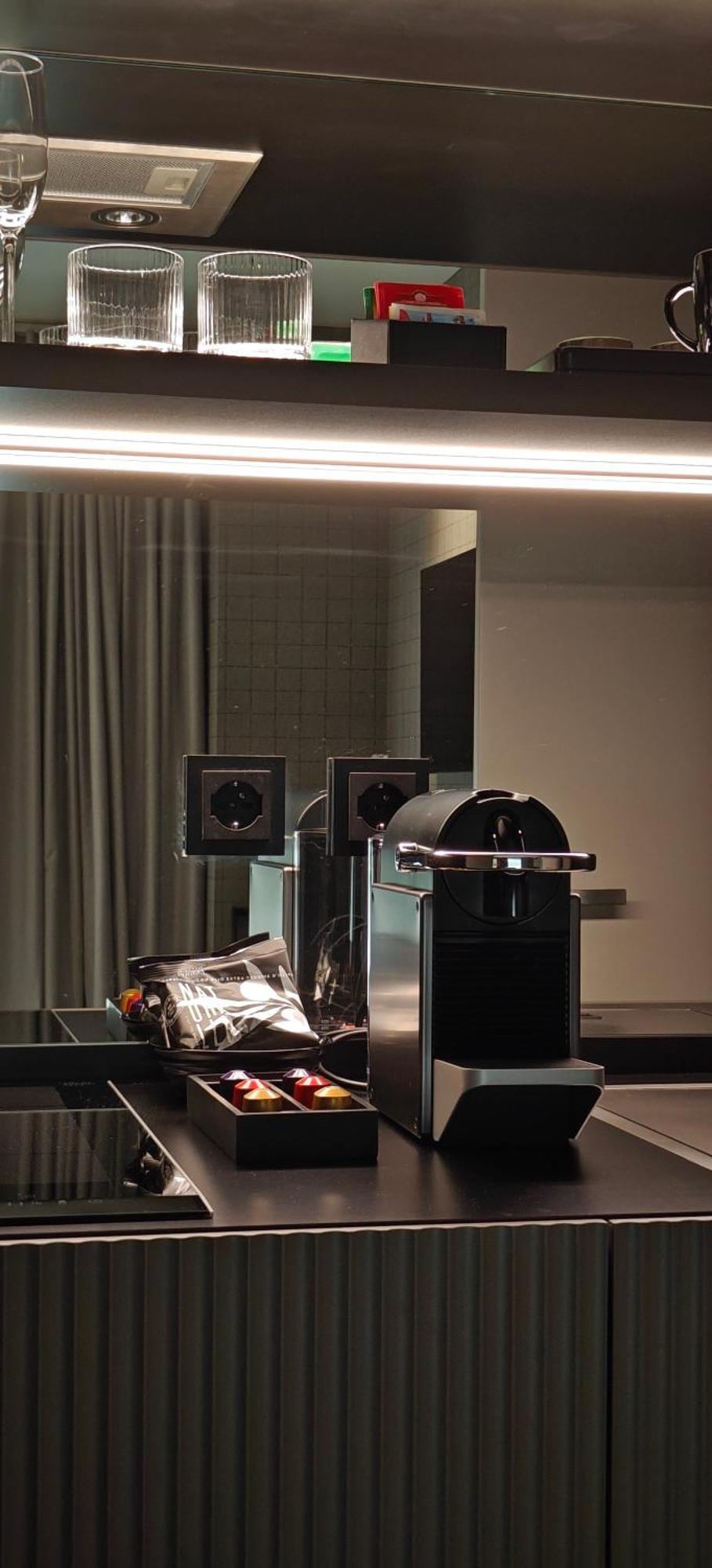 Zeta Rentals Bari Bagian luar foto